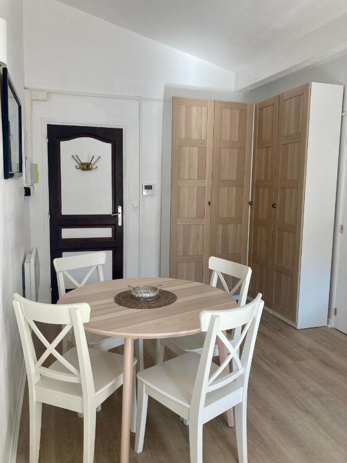 Apartment Charming 1 Bedroom Flat, Center With Pool And Car Park Biarritz