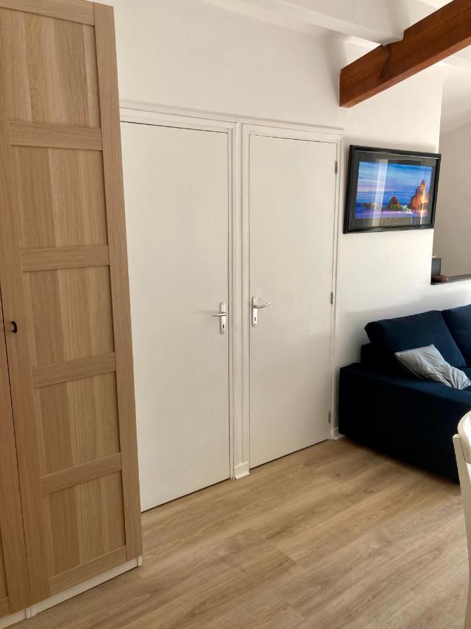Apartment Charming 1 Bedroom Flat, Center With Pool And Car Park Biarritz
