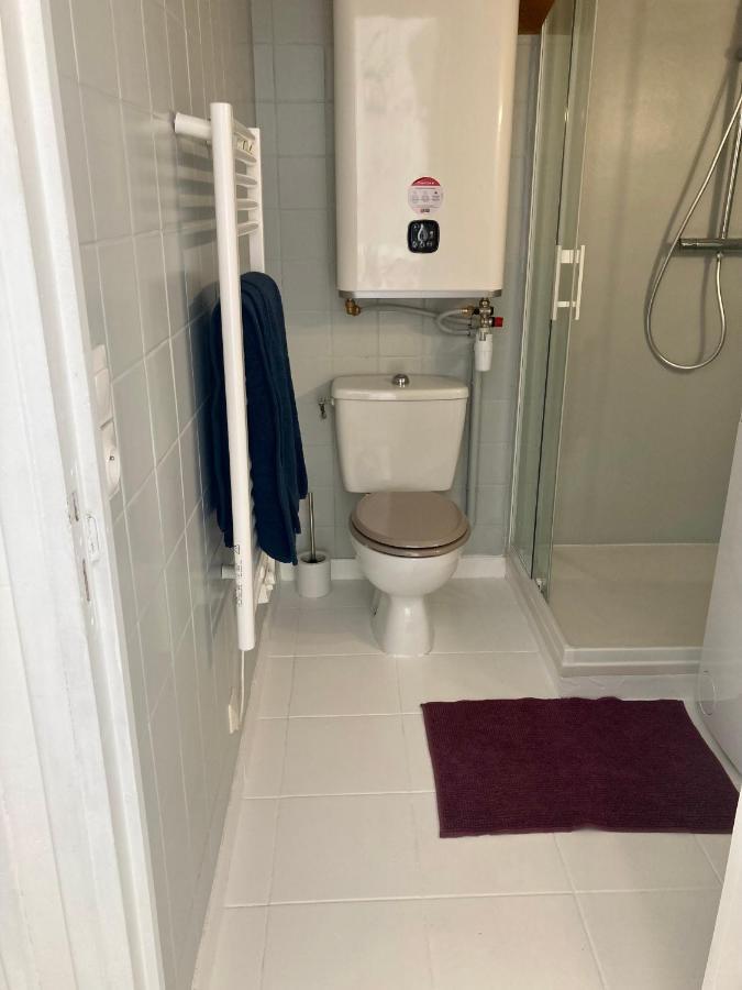 Charming 1 Bedroom Flat, Center With Pool And Car Park Apartment