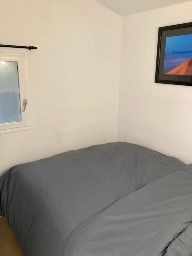 Charming 1 Bedroom Flat, Center With Pool And Car Park Appartement